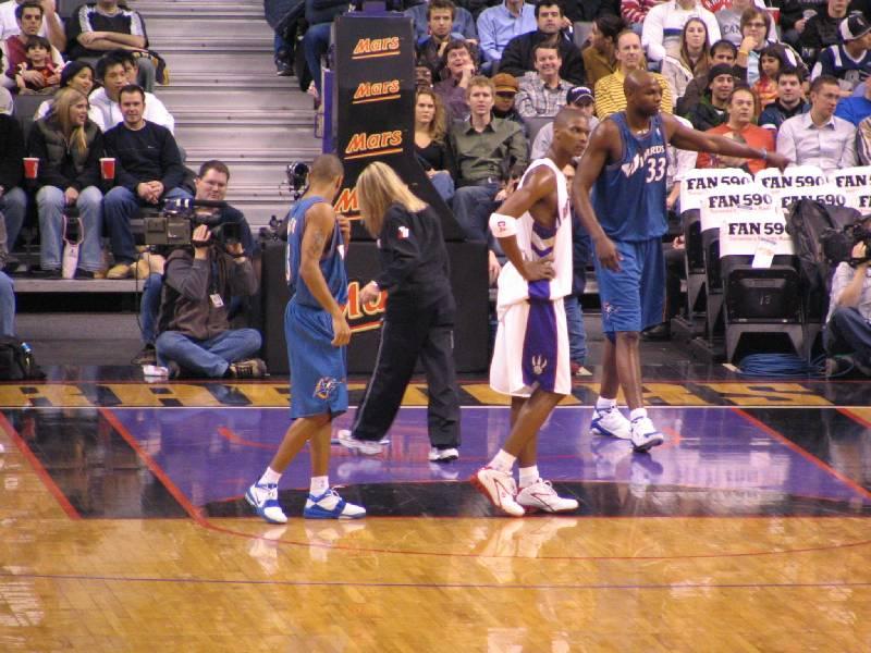 Raptors - 02.04.2005 042.jpg